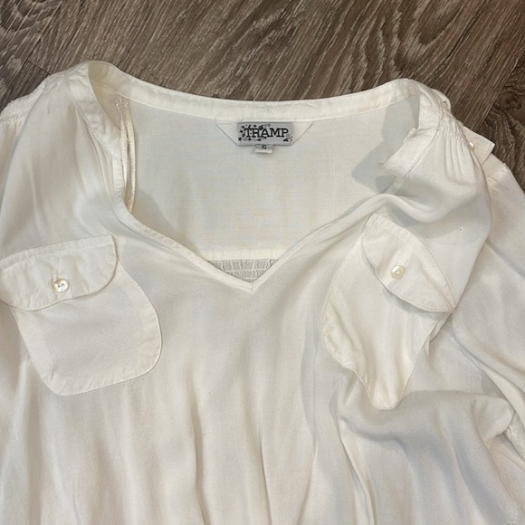 Bundle of 4 Tops - Picture 2 of 4